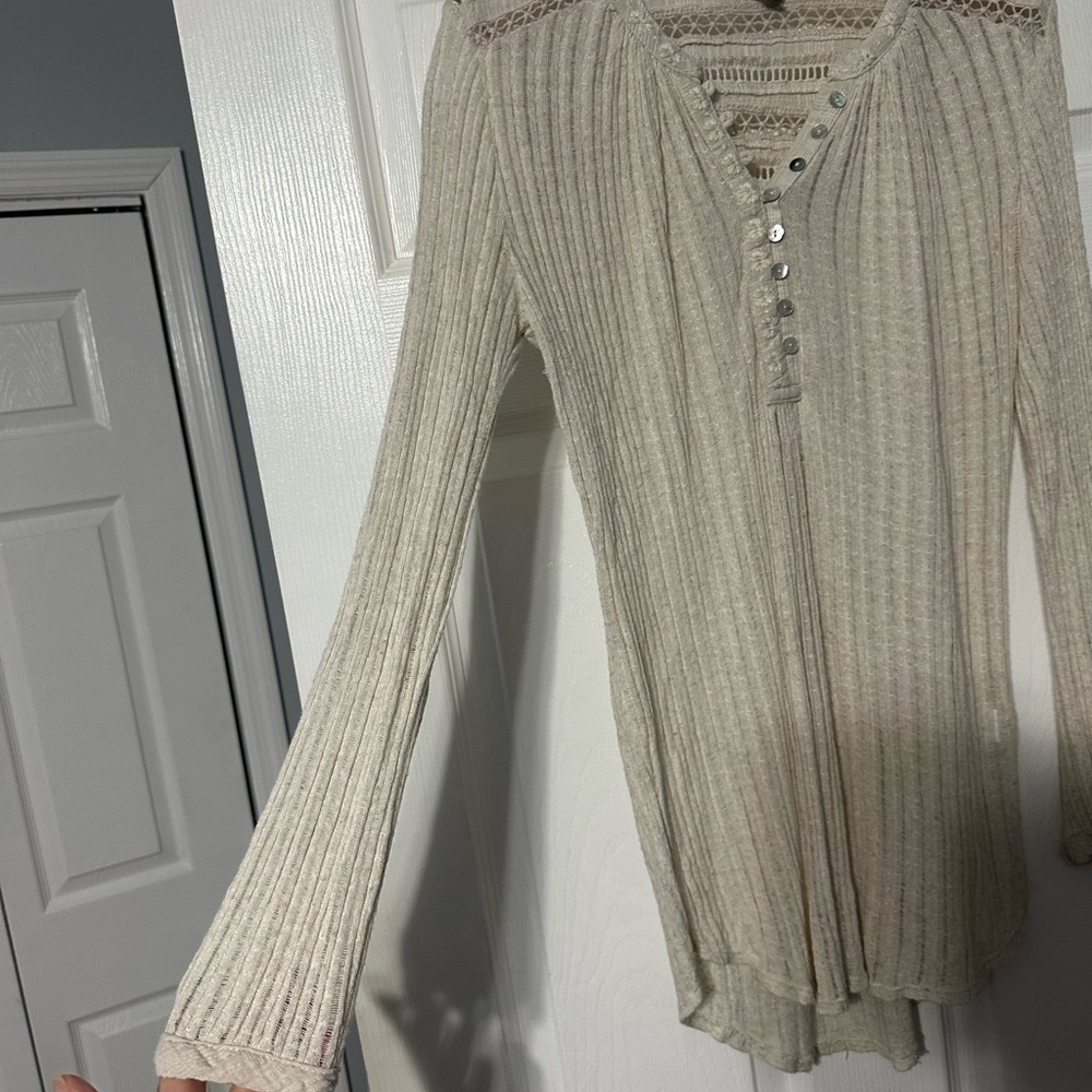 Lucky Brand Ribbed/Crocheted Button Front Henley Top - Picture 7 of 16